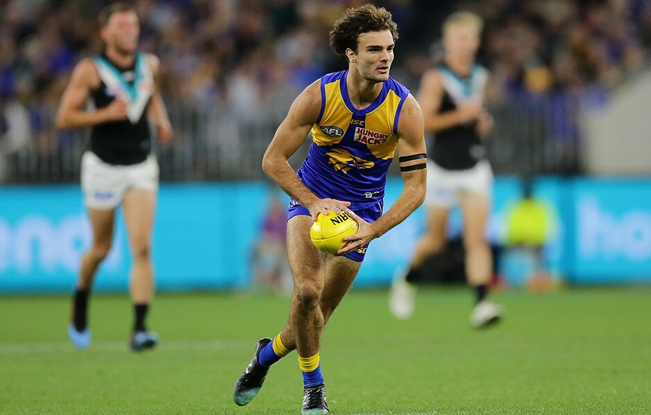 AFL 2019 Round 05 - West Coast v Port Adelaide PERTH, AUSTRALIA - APRIL 19: Jack Petruccelle of the Eagles looks to pass the ball during the 2019 AFL round 05 match between the West Coast Eagles and the Port Adelaide Power at Optus Stadium on April 19, 2019 in Perth, Australia. (Photo by Will Russell/AFL Photos)